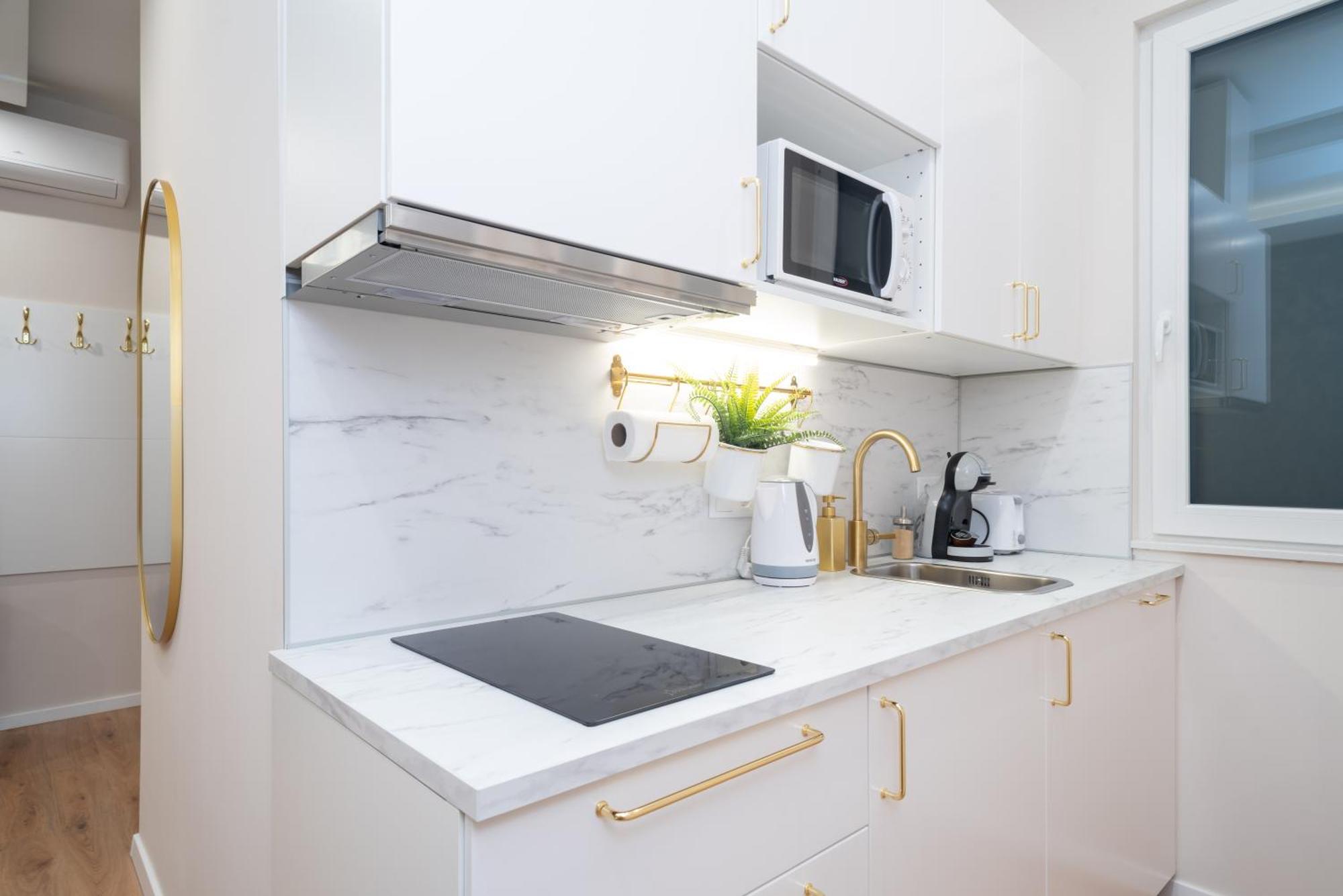 Amethyst - Acacia Apartament *